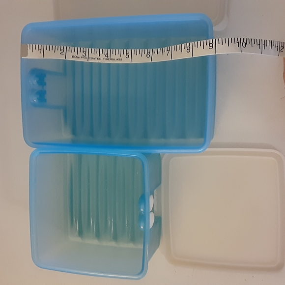 Tupperware fridgemate classic vegetable storage small and medium s/2 - Picture 2 of 4